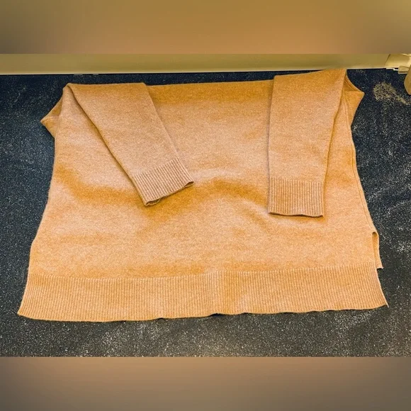 Lord & Taylor Cashmere Sweater Tan Women’s Size Small Camel Caramel - Picture 6 of 8